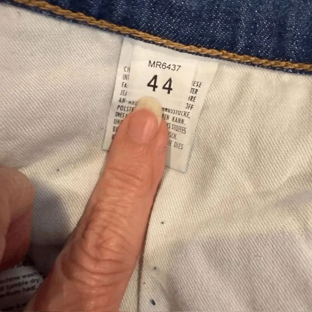 NWT Escada Sport‎ Jeans Cropped Stretch Size 14 (EU 44)